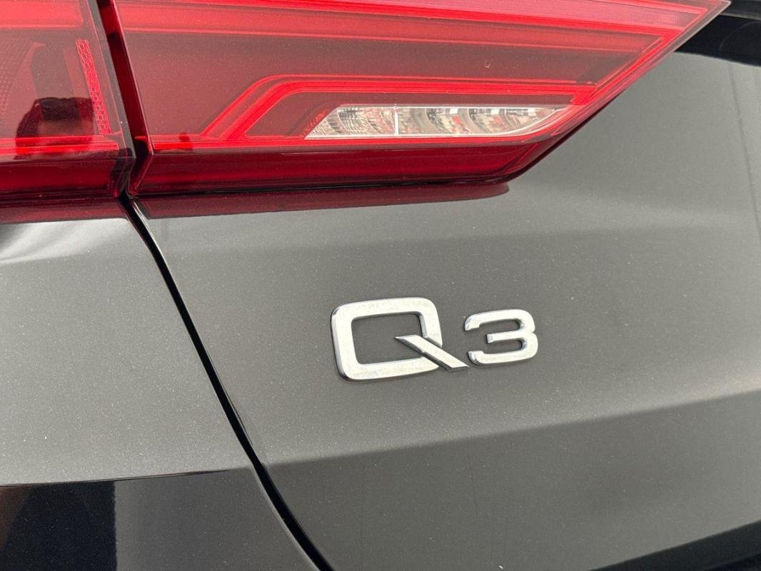 Audi Q3 - Photo 27