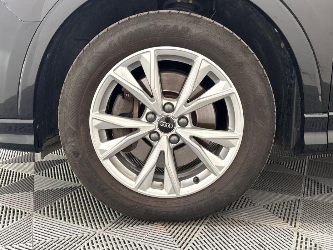 Audi Q3 - Photo 29