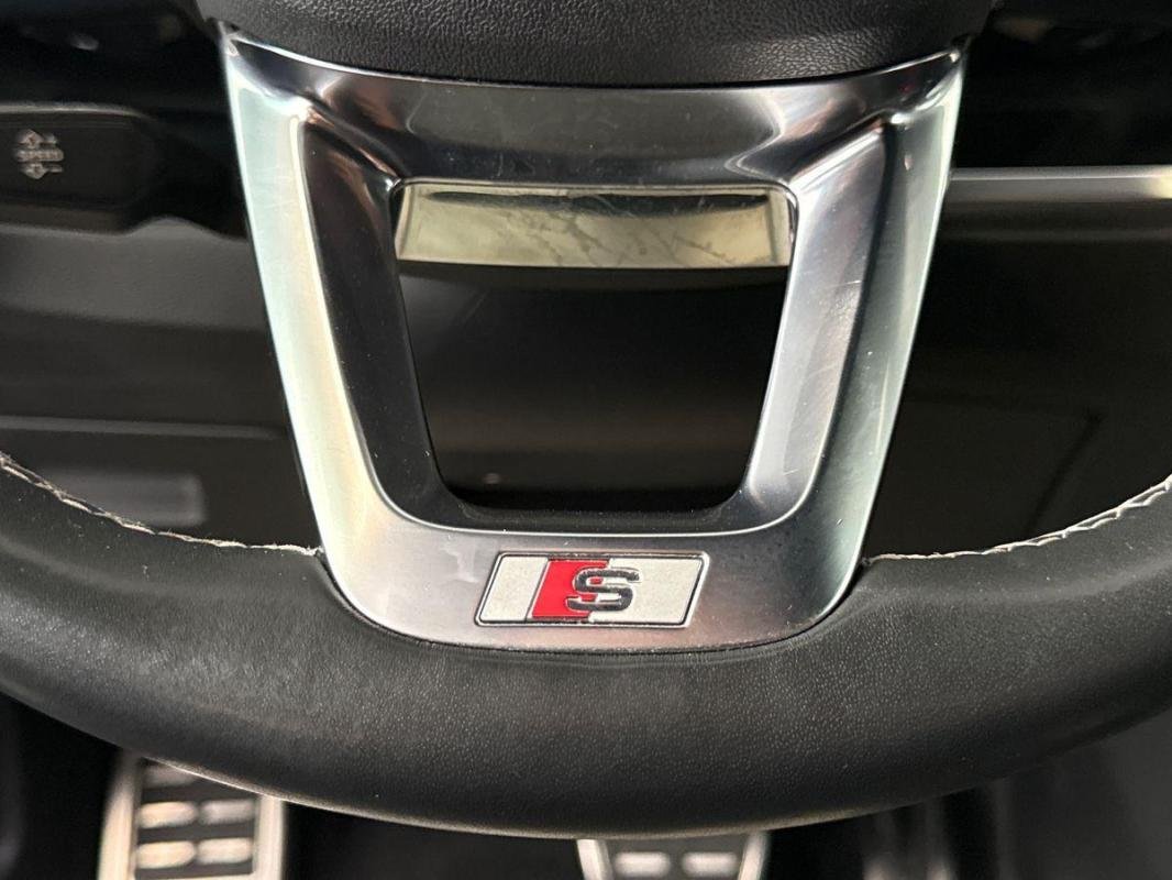 Audi Q3 - Photo 35