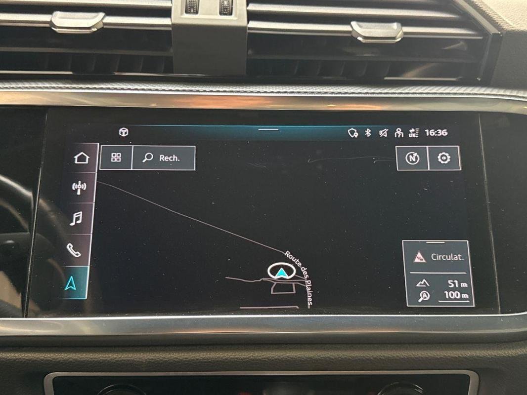 Audi Q3 - Photo 36