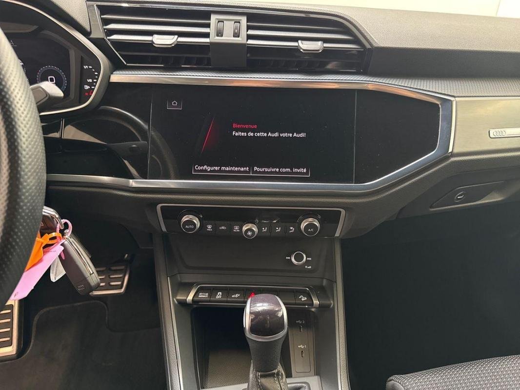 Audi Q3 - Photo 10