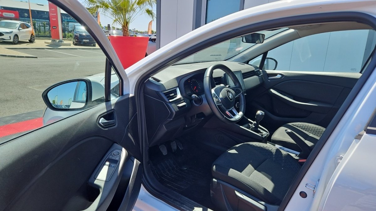 Renault Clio - Photo 12