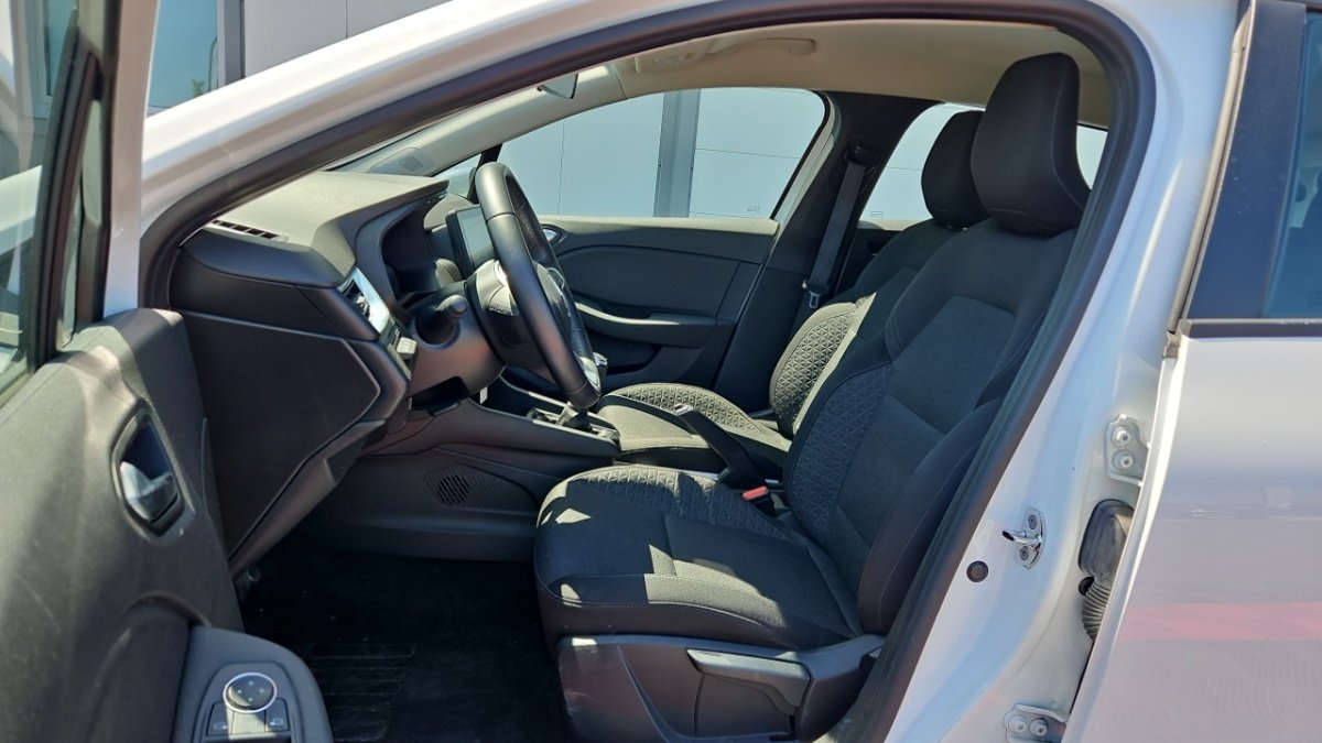 Renault Clio - Photo 13