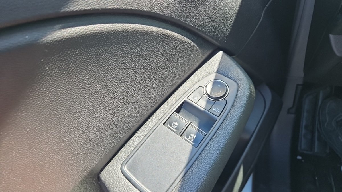 Renault Clio - Photo 25