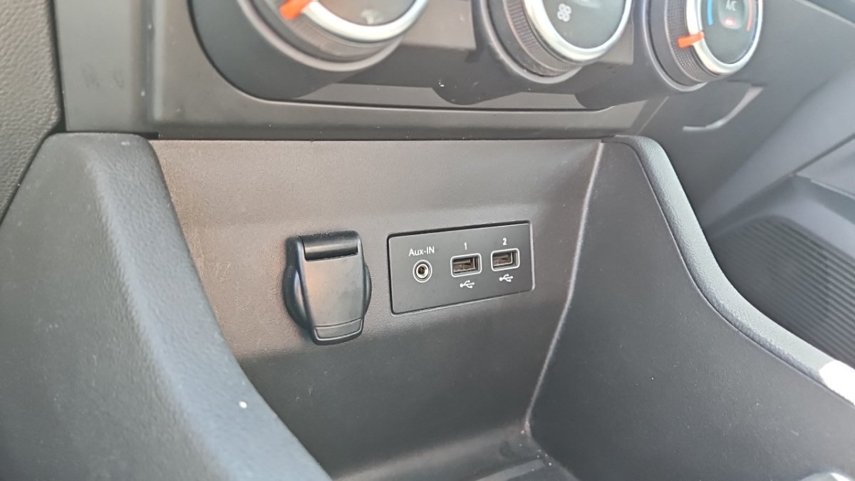 Renault Clio - Photo 27