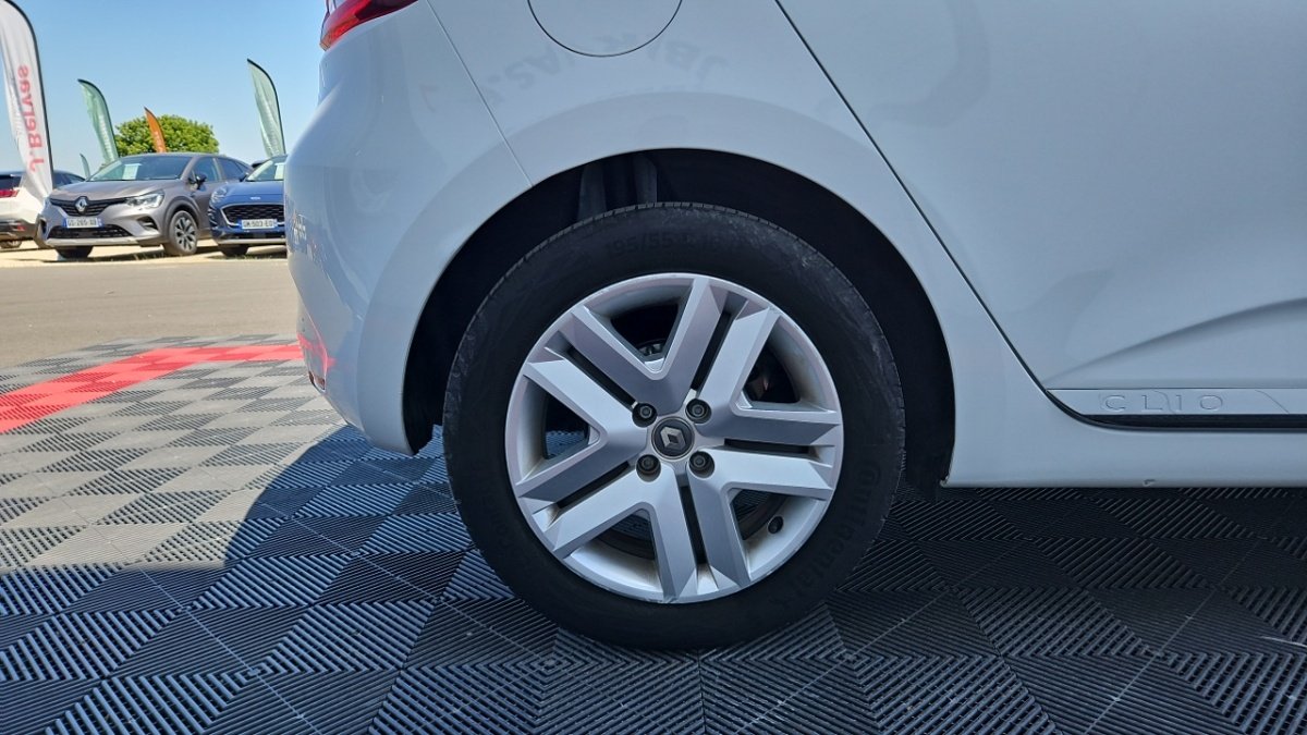 Renault Clio - Photo 8