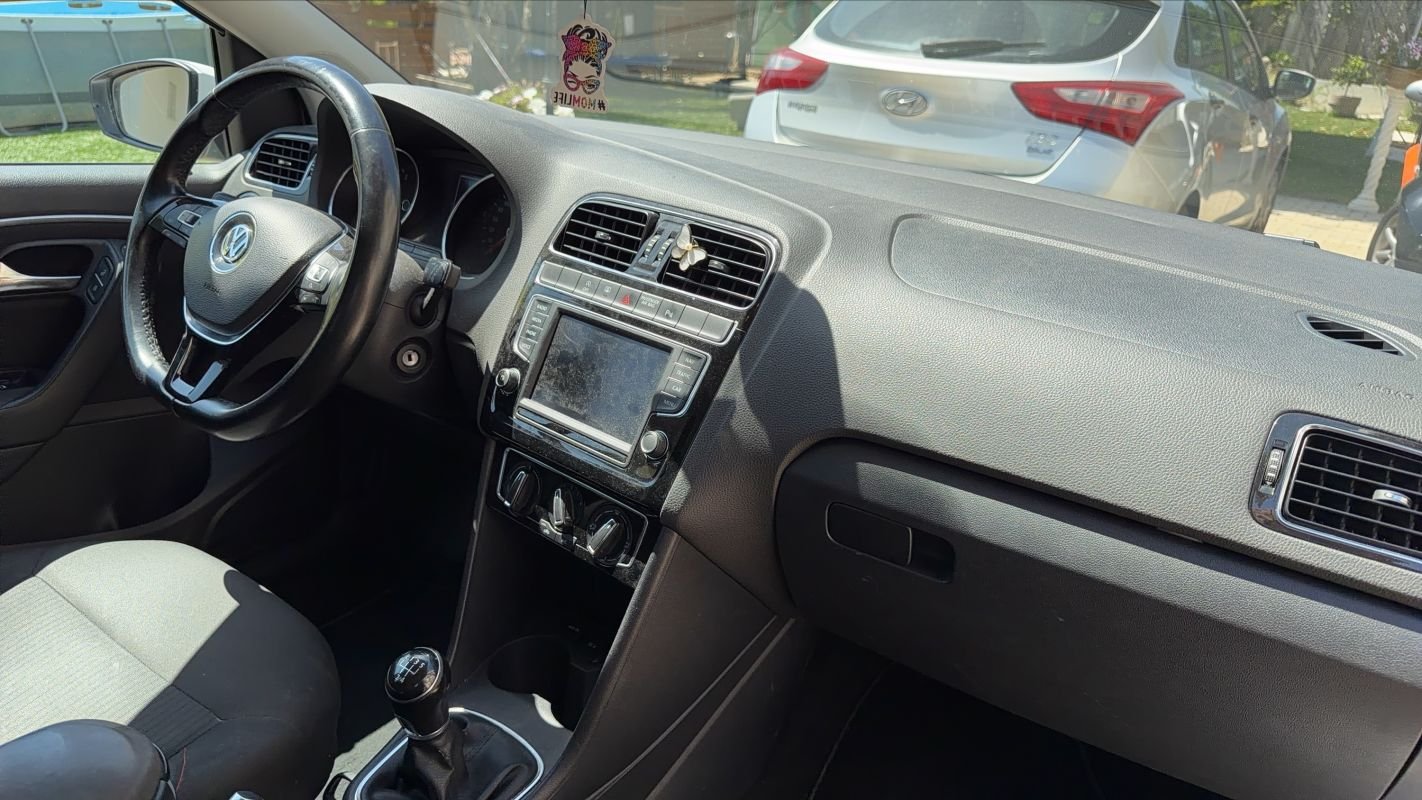 Volkswagen Polo - Photo 10