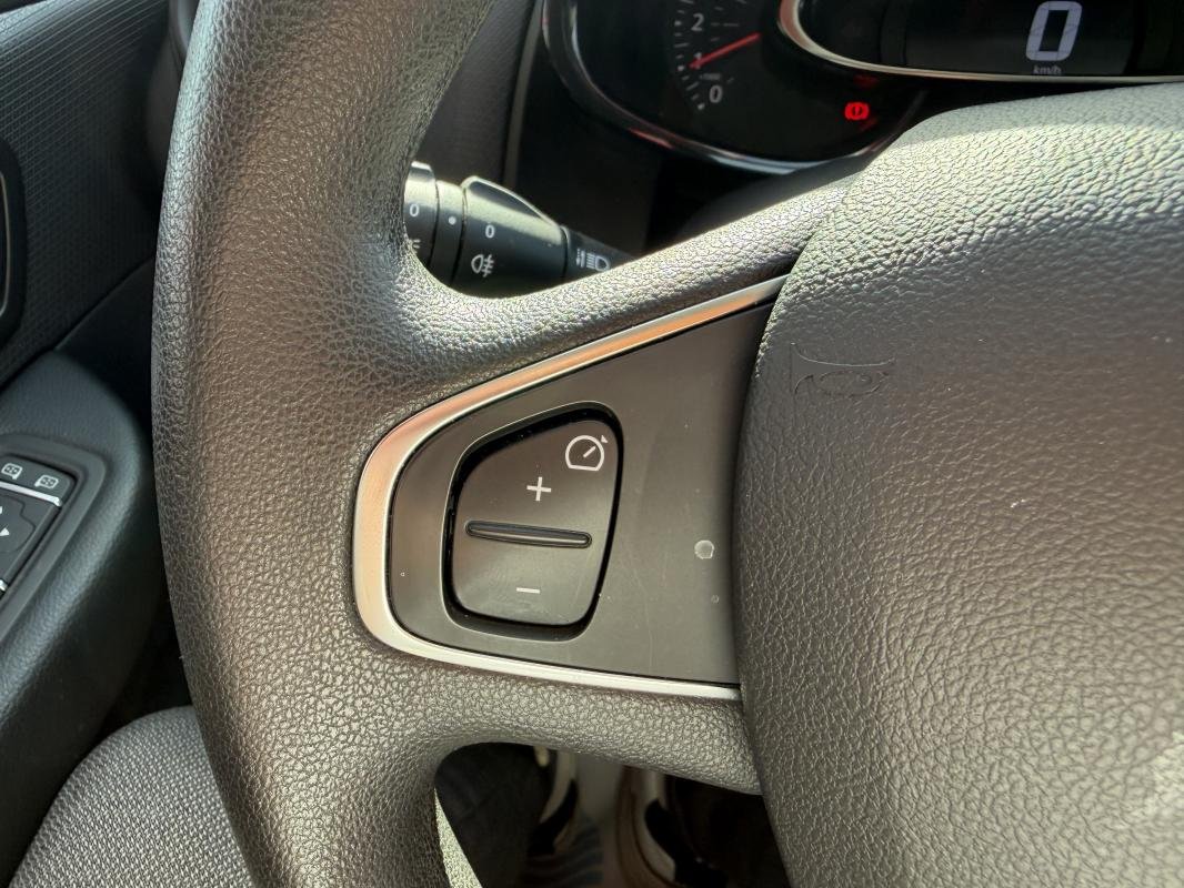 Renault Clio - Photo 16