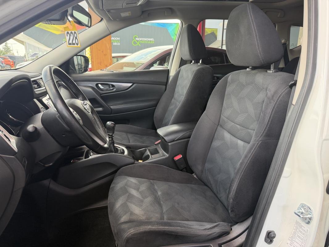 Nissan X-Trail - Photo 12