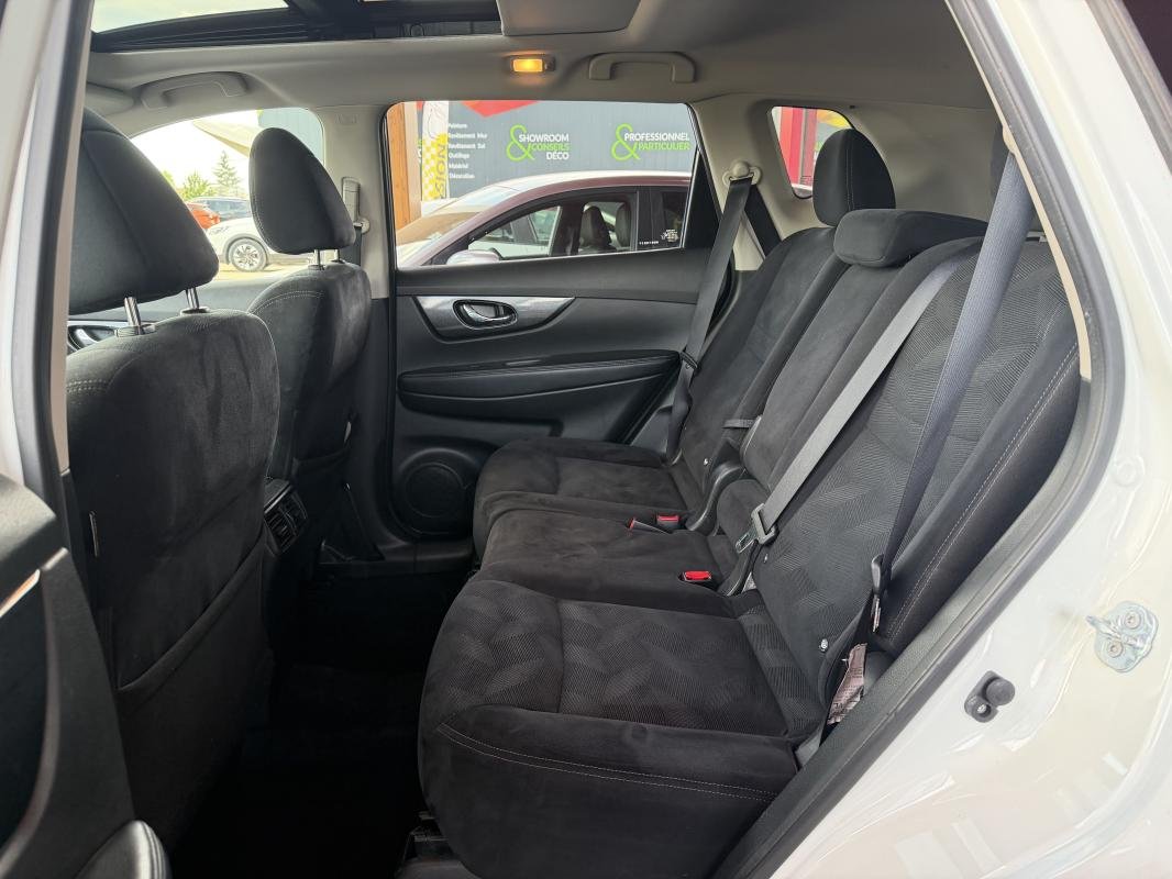 Nissan X-Trail - Photo 24