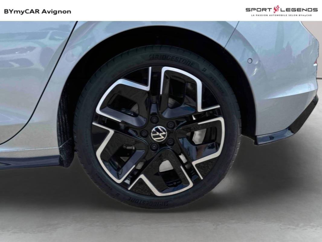 Volkswagen Golf - Photo 18