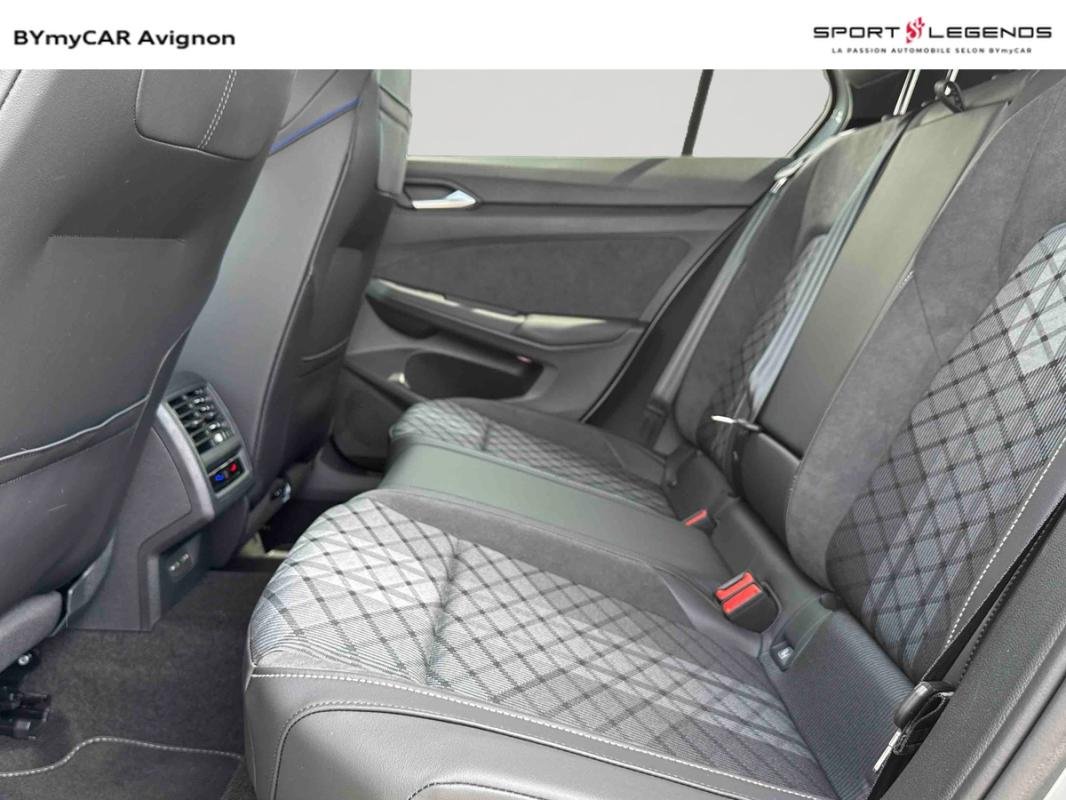 Volkswagen Golf - Photo 22