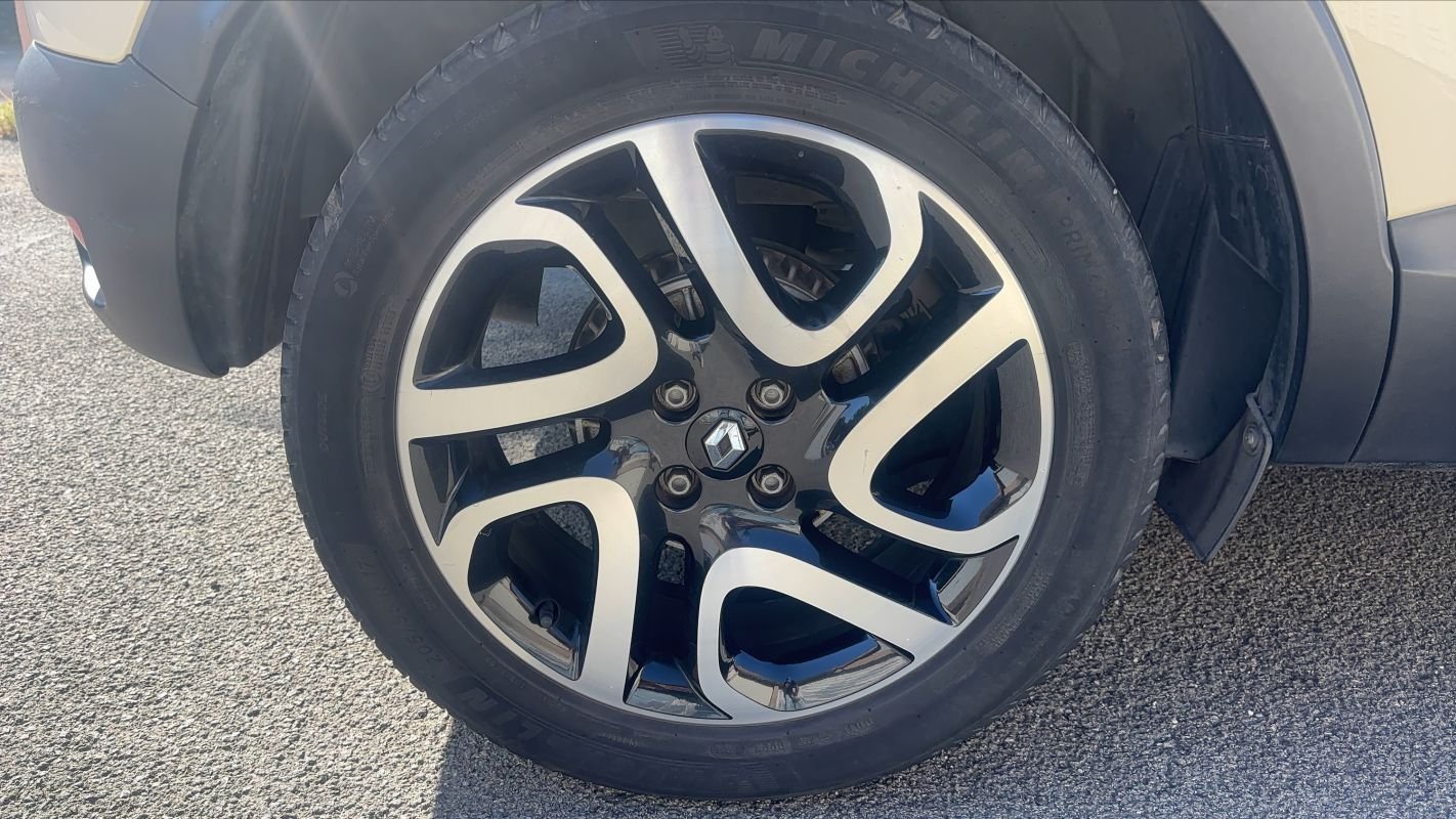 Renault Captur - Photo 16