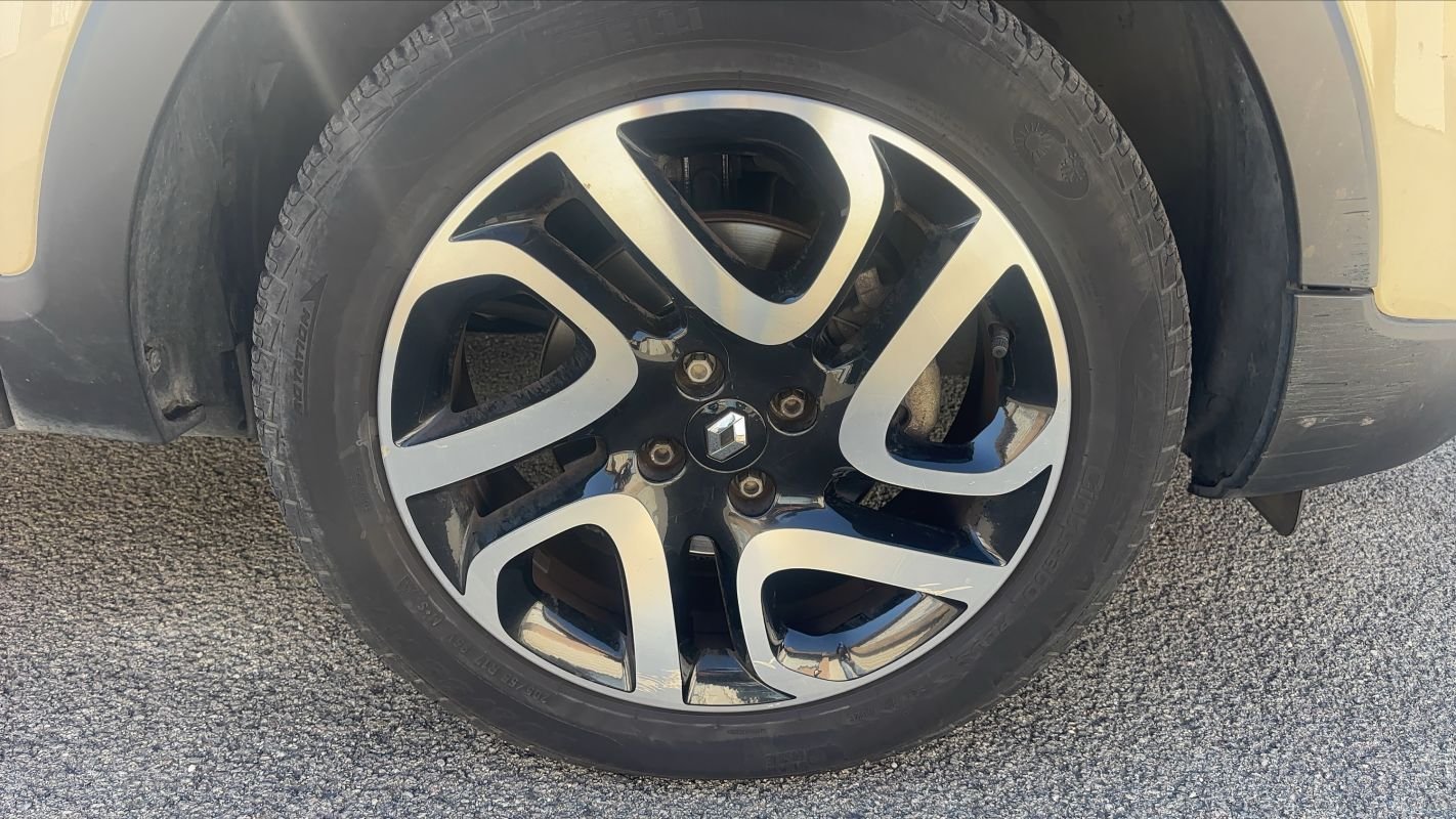 Renault Captur - Photo 17