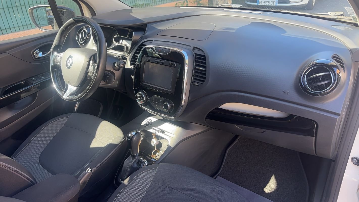Renault Captur - Photo 10
