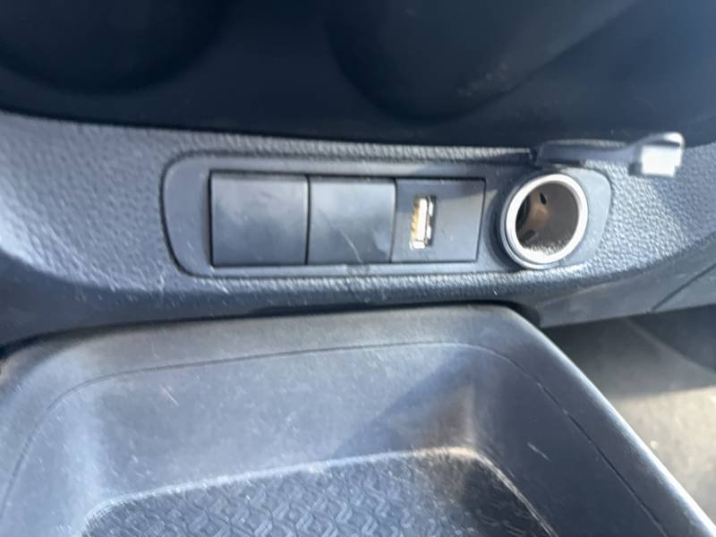 Toyota aygo x - Photo 19