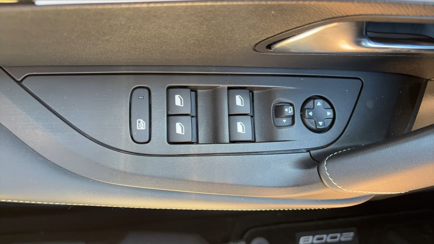 Peugeot 2008 - Photo 24