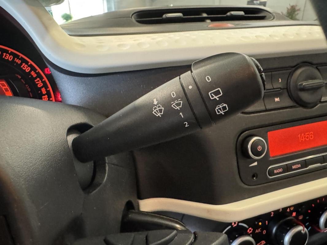 Renault Twingo - Photo 23