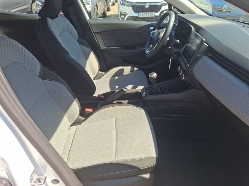 Renault Clio - Photo 22