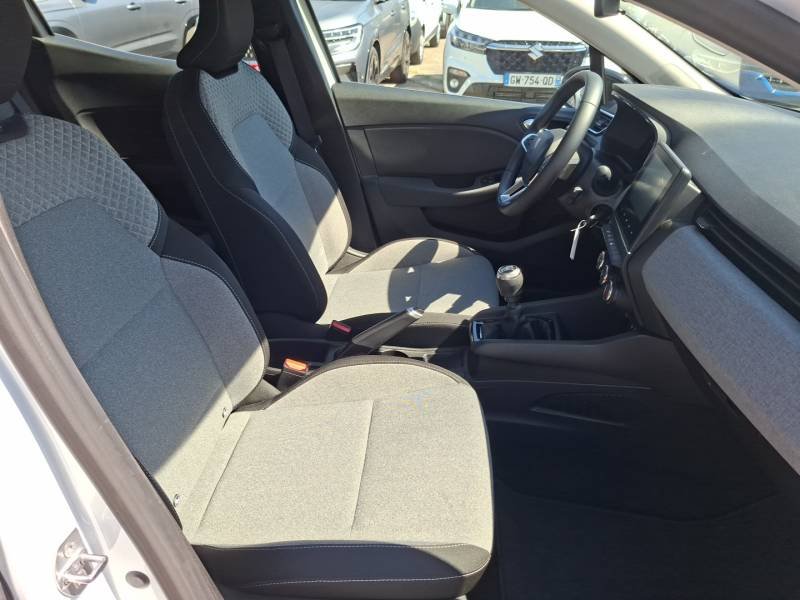 Renault Clio - Photo 22