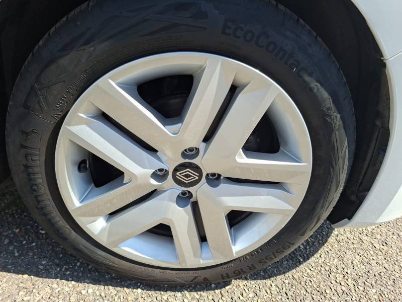 Renault Clio - Photo 23