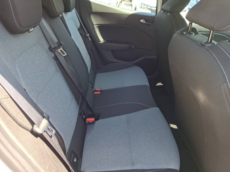 Renault Clio - Photo 21