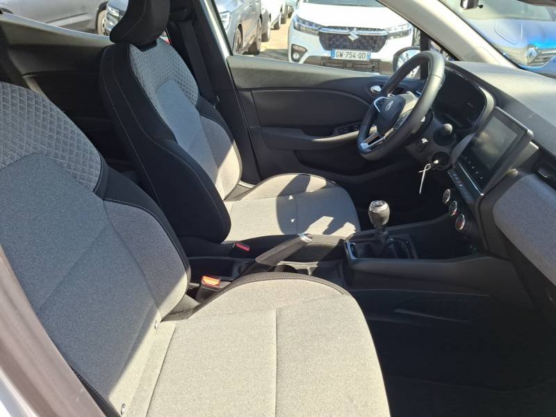 Renault Clio - Photo 22
