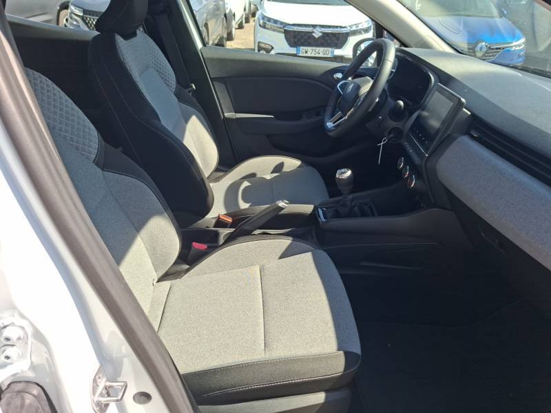 Renault Clio - Photo 22