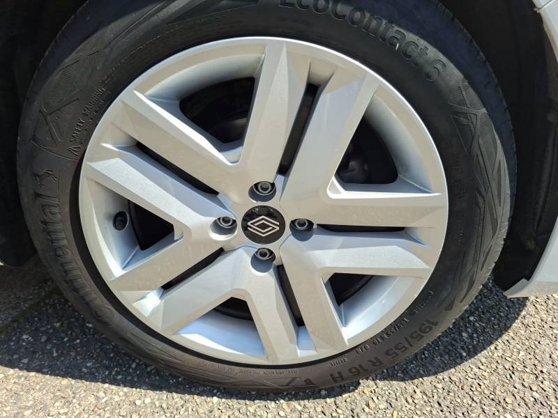 Renault Clio - Photo 23