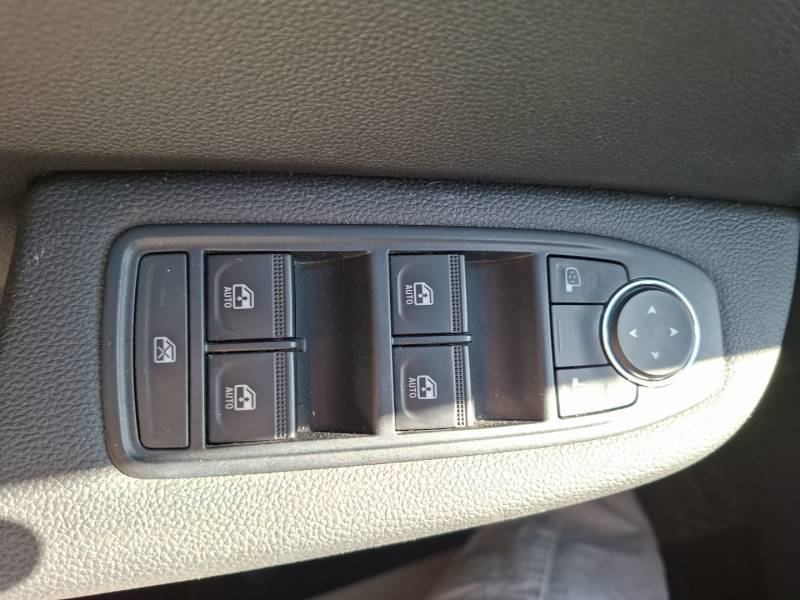 Renault Clio - Photo 32