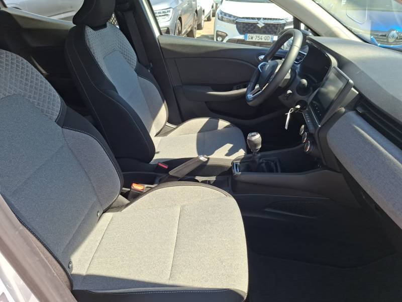 Renault Clio - Photo 22
