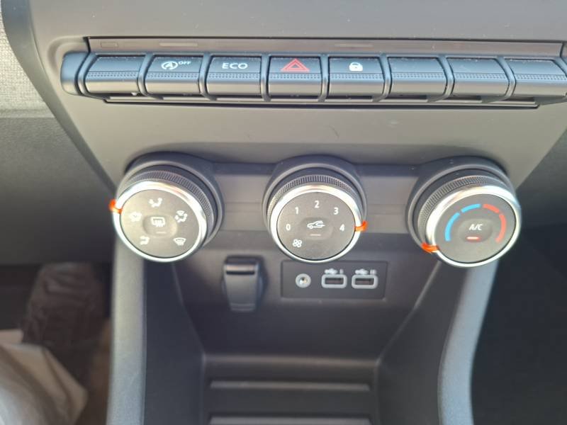 Renault Clio - Photo 26