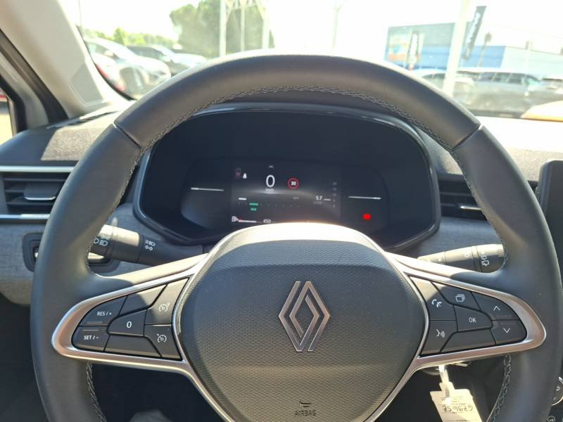 Renault Clio - Photo 28