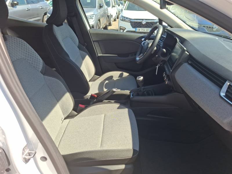 Renault Clio - Photo 22