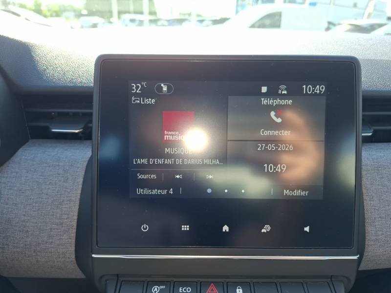 Renault Clio - Photo 24
