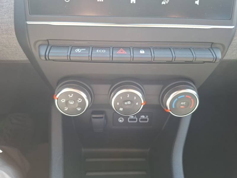 Renault Clio - Photo 25