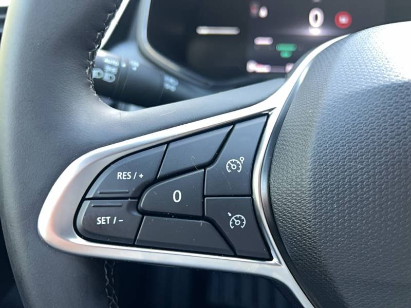 Renault Clio - Photo 32