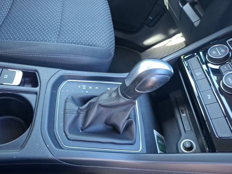 Volkswagen Touran - Photo 23