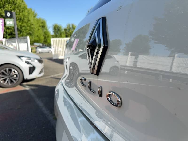 Renault Clio - Photo 15