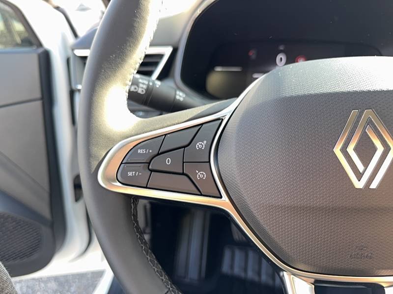 Renault Clio - Photo 18