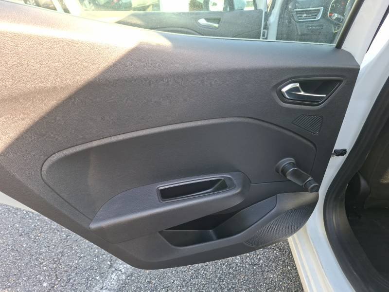 Renault Clio - Photo 13
