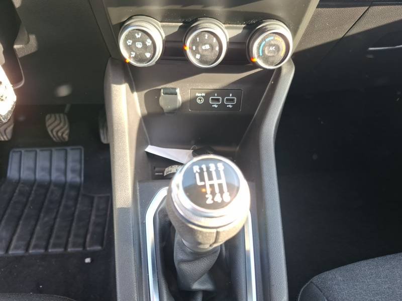Renault Clio - Photo 18
