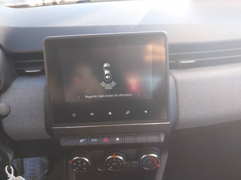 Renault Clio - Photo 38