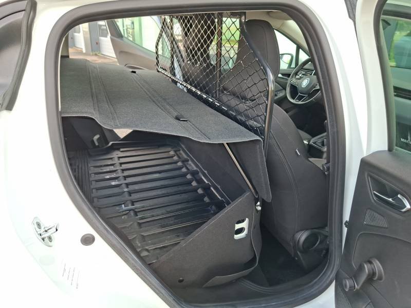 Renault Clio - Photo 17