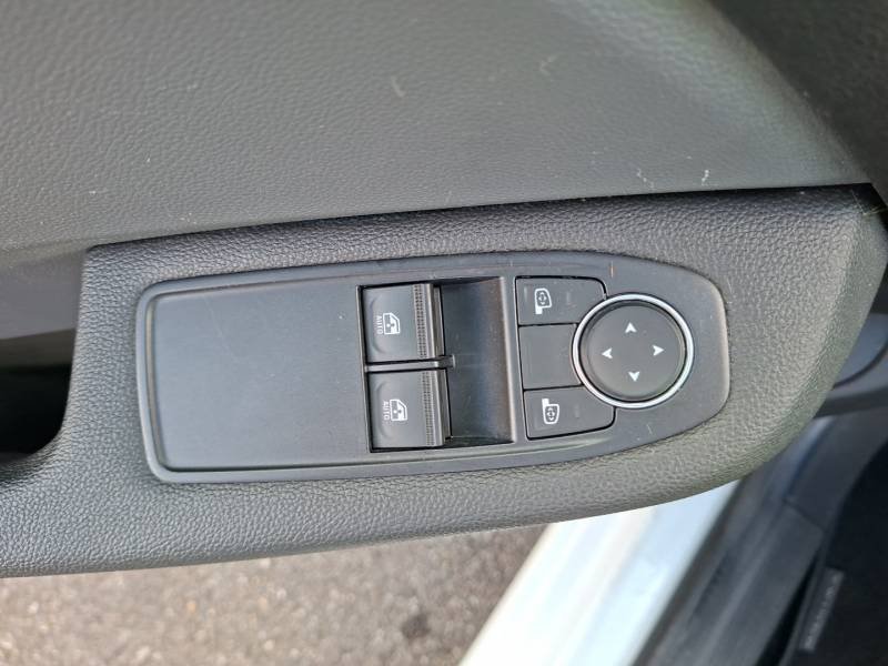 Renault Clio - Photo 27