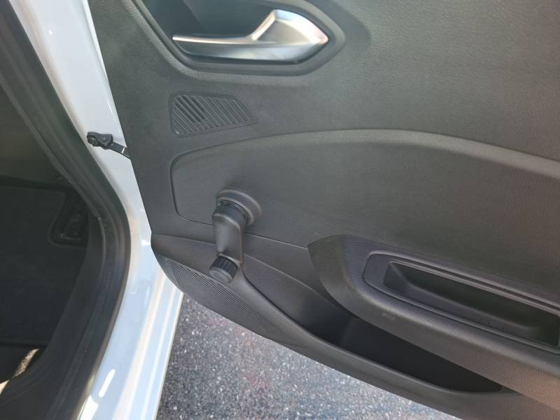 Renault Clio - Photo 16