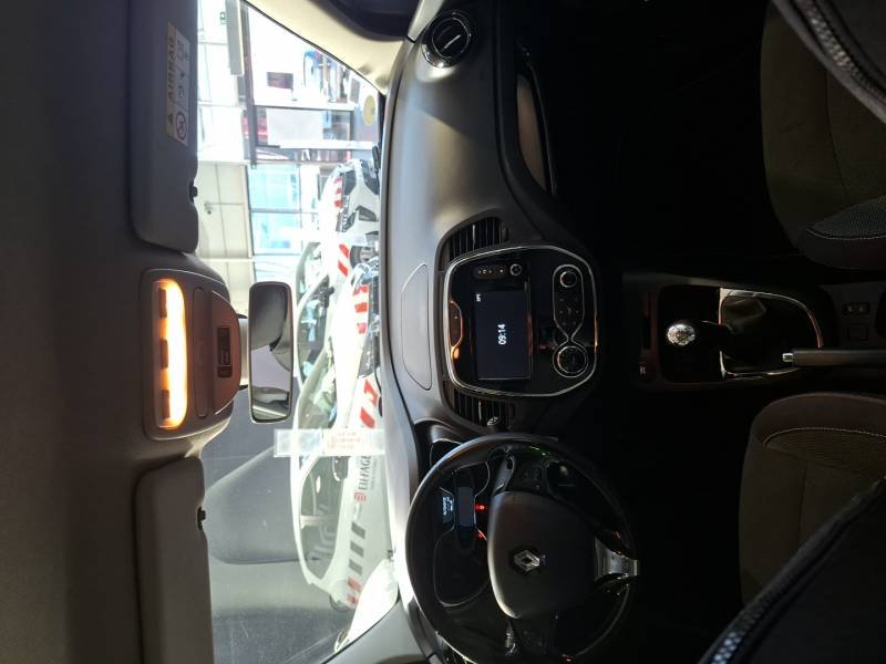 Renault Captur - Photo 11