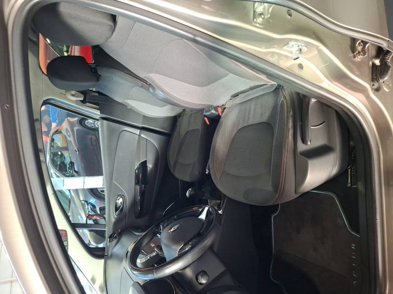 Renault Captur - Photo 10