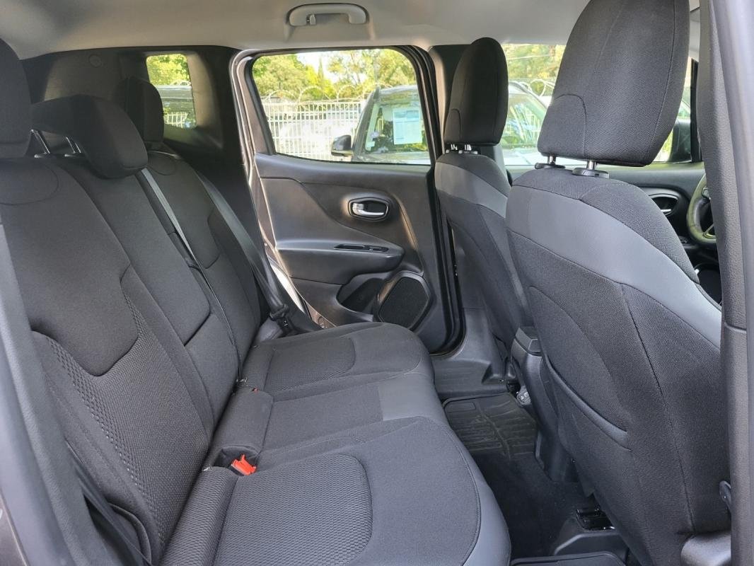 Jeep Renegade - Photo 9