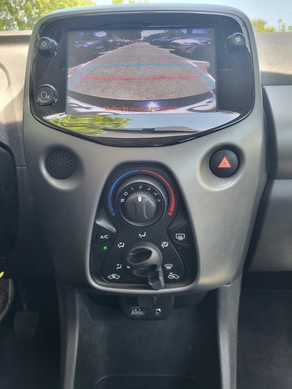 Toyota Aygo - Photo 8